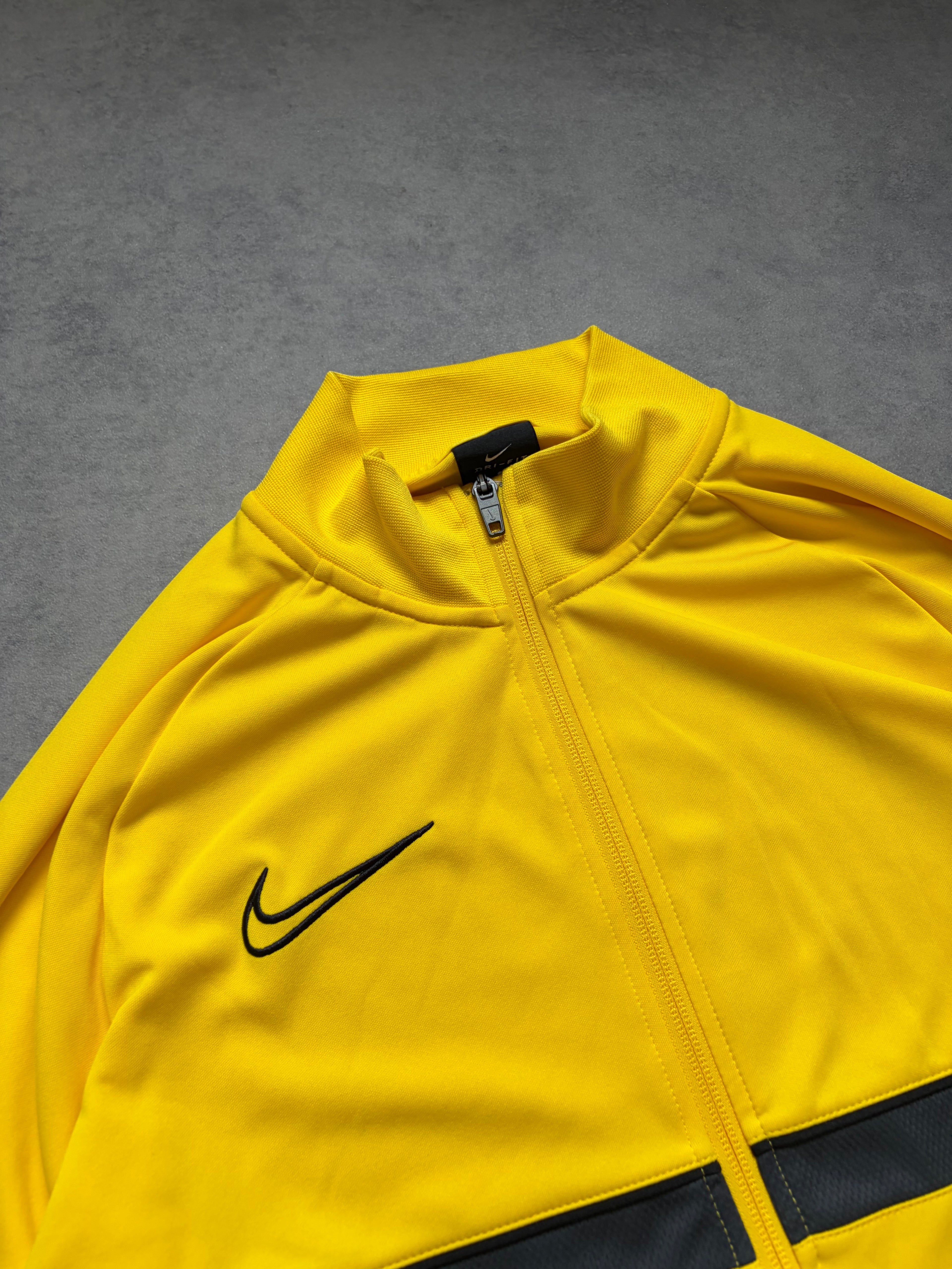 Nike Zipper (L)