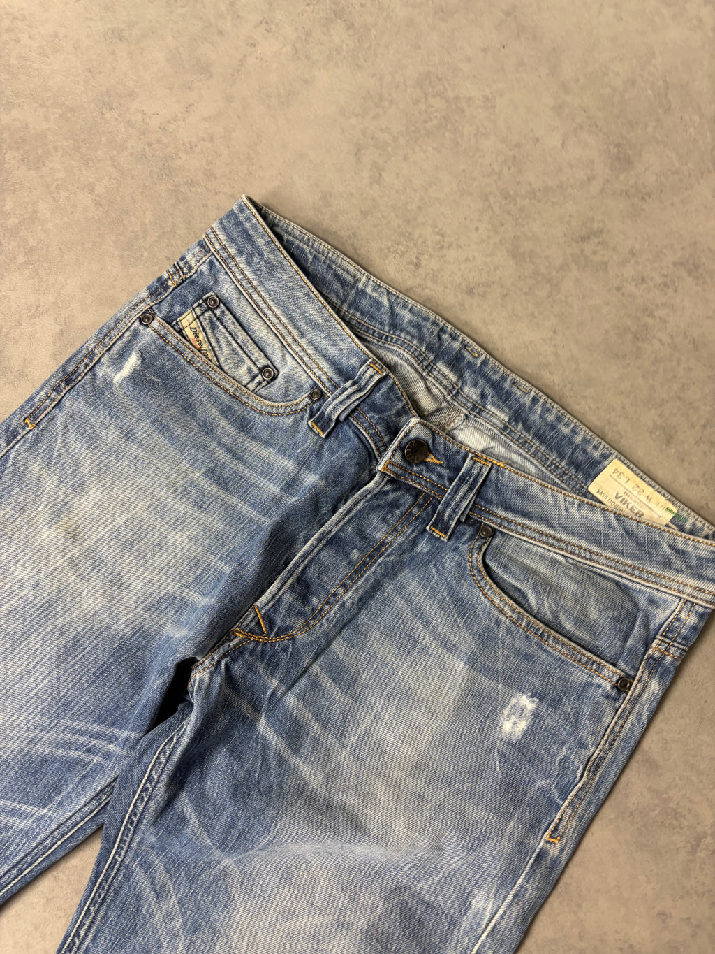 DIESEL BOOTCUT JEANS (S)