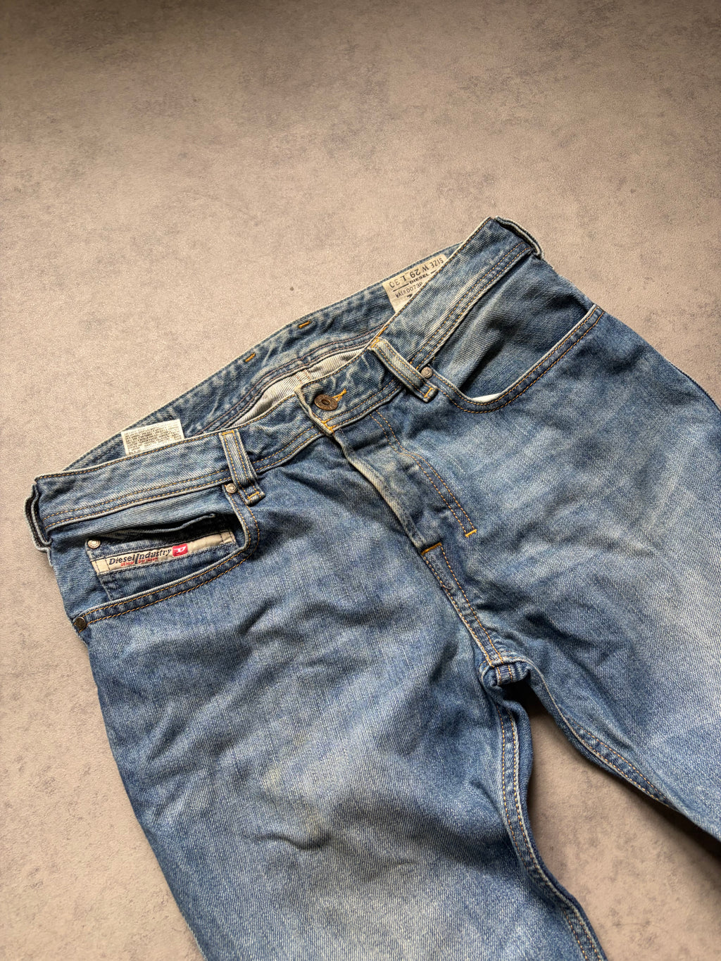Diesel Bootcut Jeans (S)