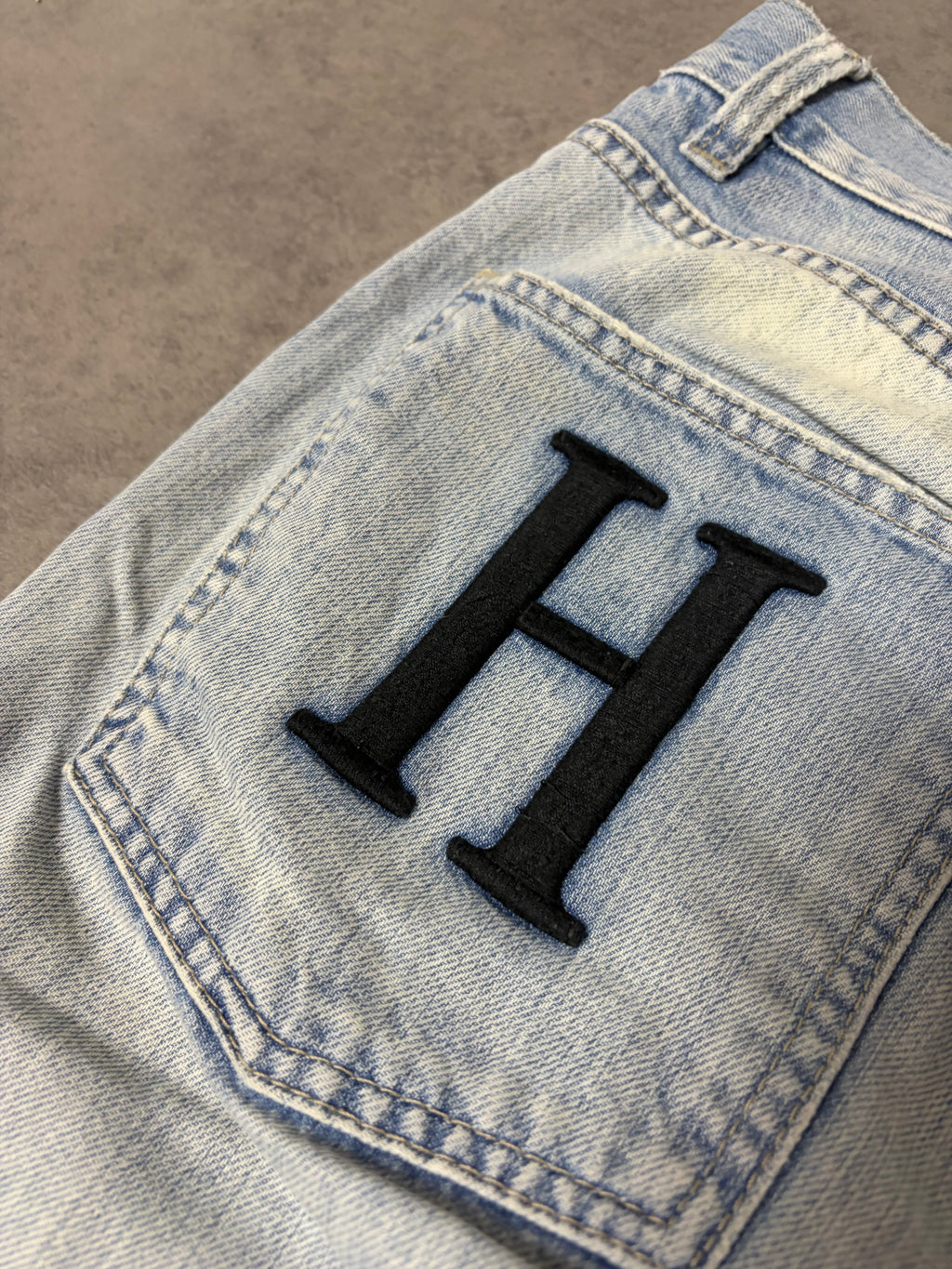Hugo Boss Big Logo Jeans (M)