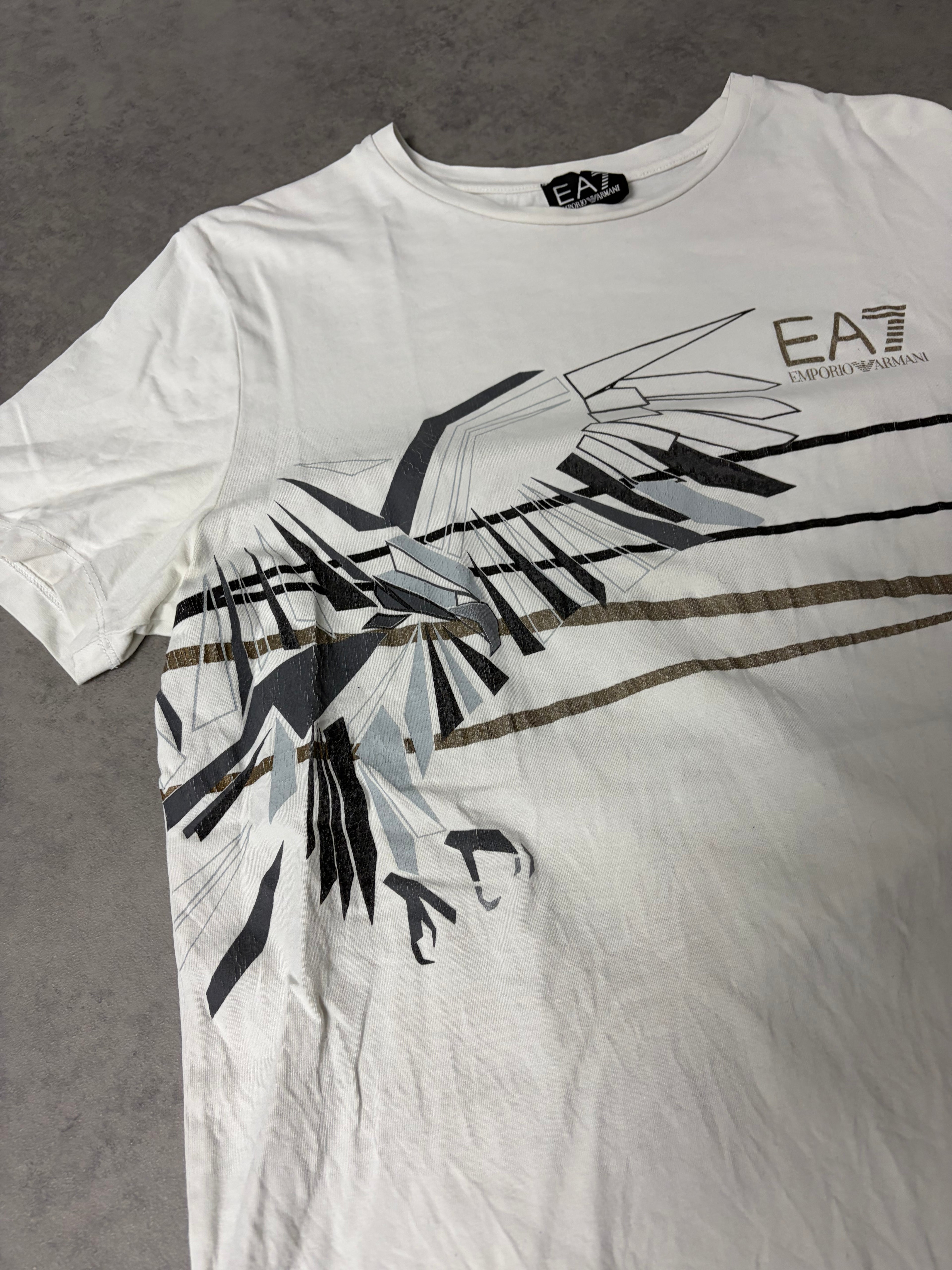 ARMANI T- SHIRT (M)