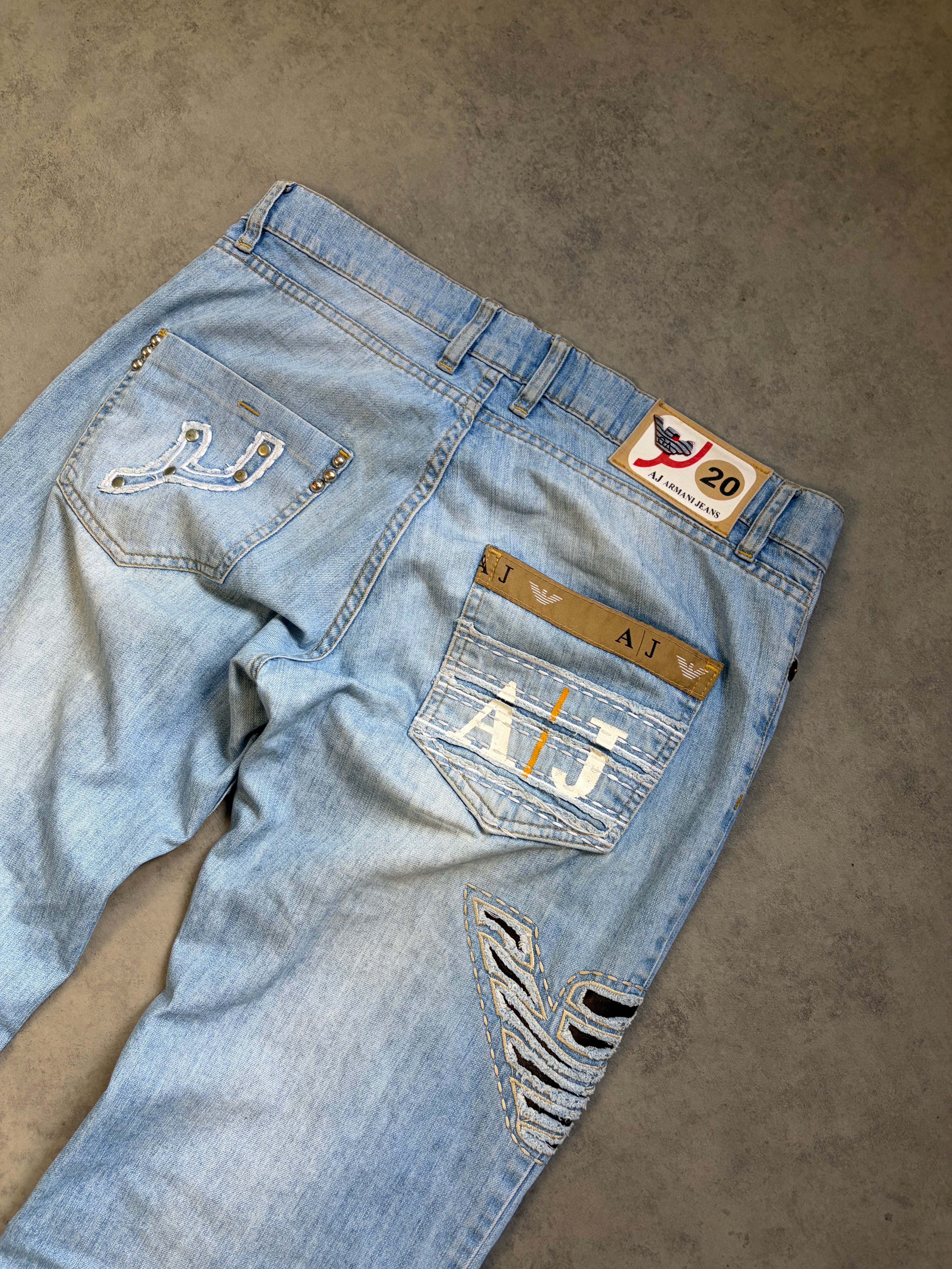 ARMANI BIG PRINT JEANS (S)
