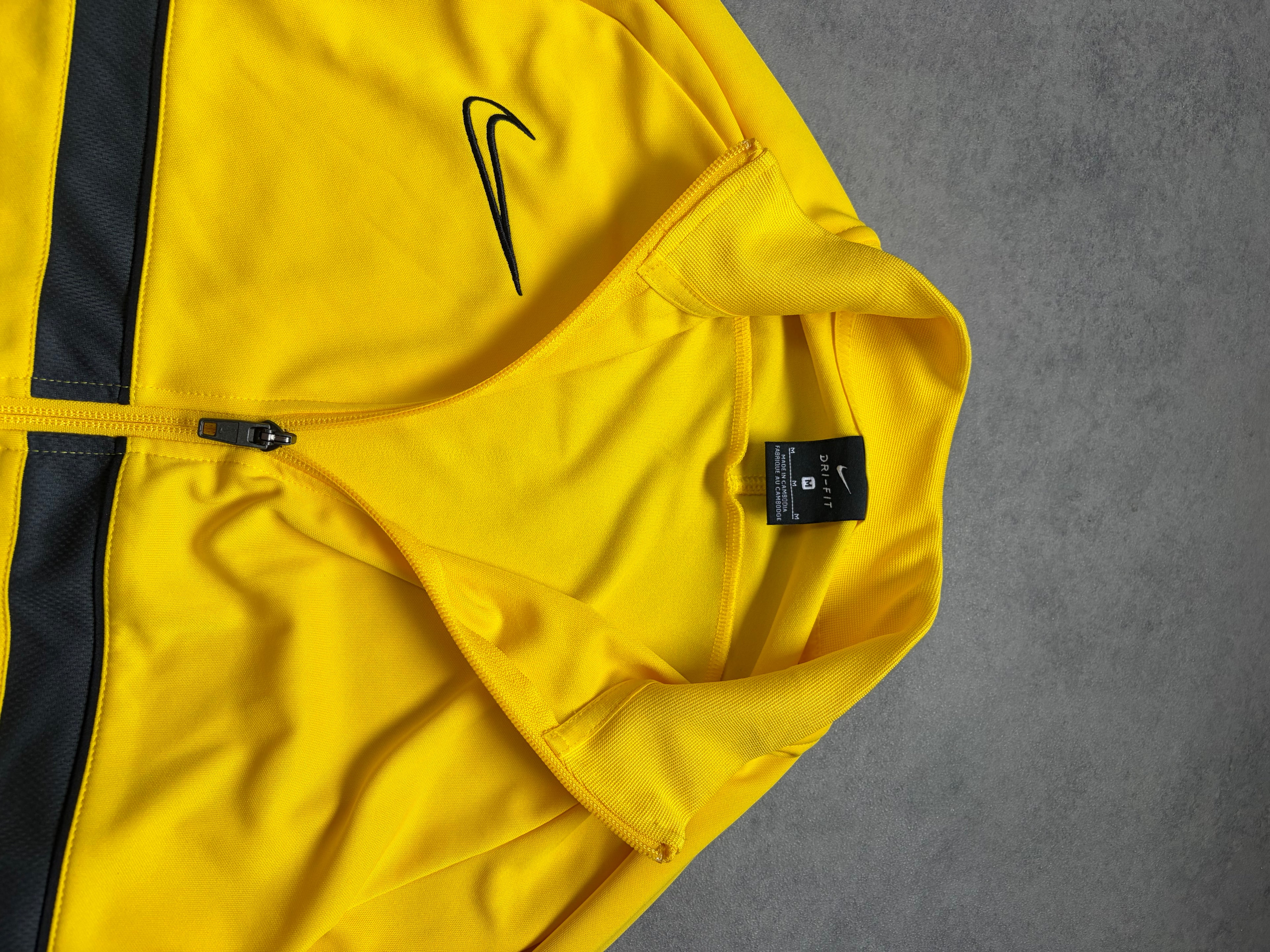 Nike Zipper (L)