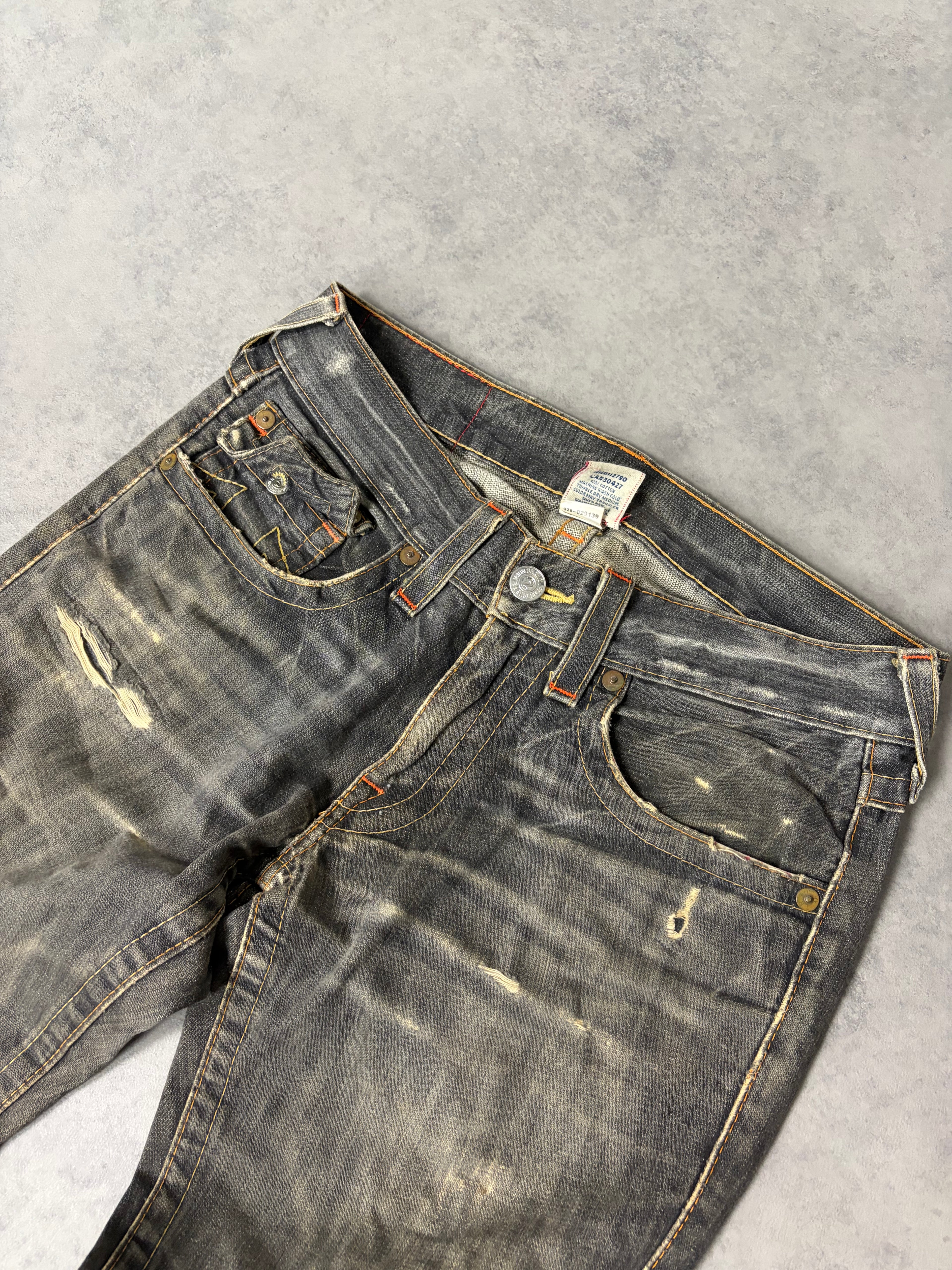 LEVIS BOOTCUT JEANS (M)