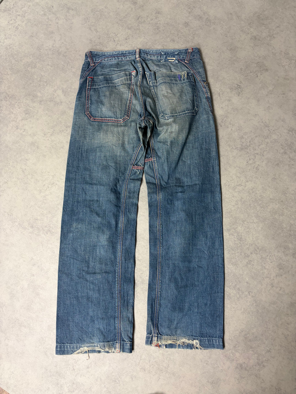 DIESEL JEANS STRAIGHT (M)