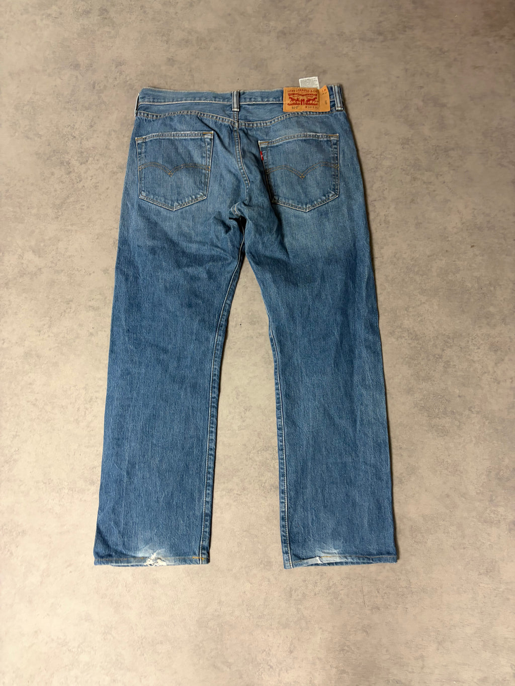 LEVIS STRAIGHT JEANS (S)