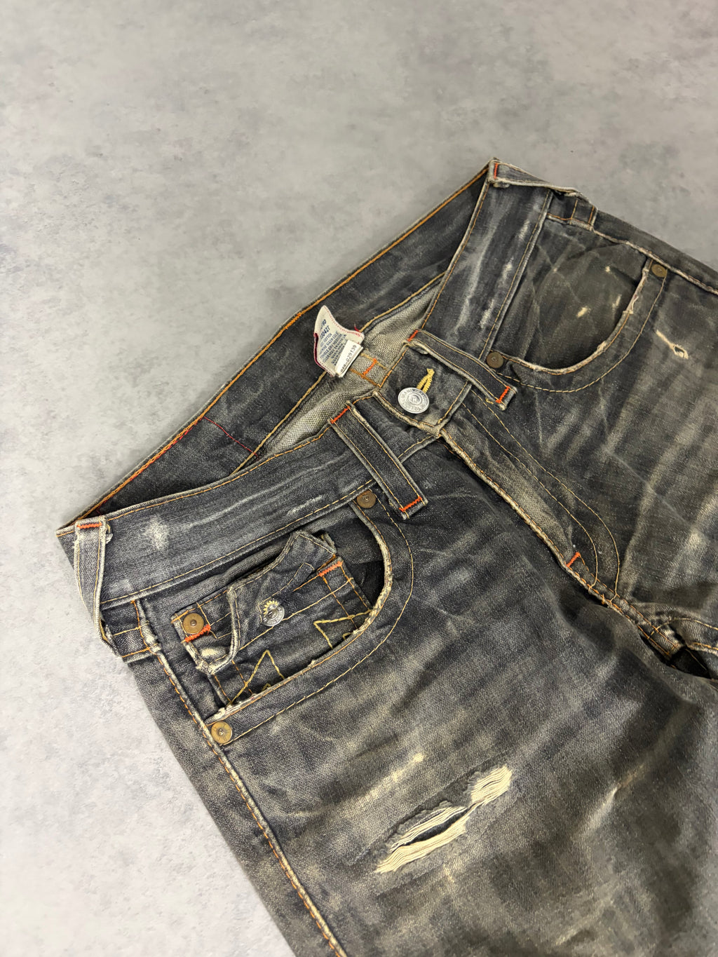 LEVIS BOOTCUT JEANS (M)