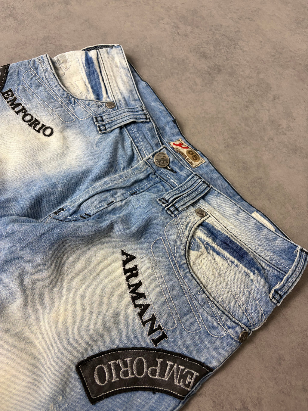 ARMANI BIG PRINT JEANS (M/L) STRAIGHT