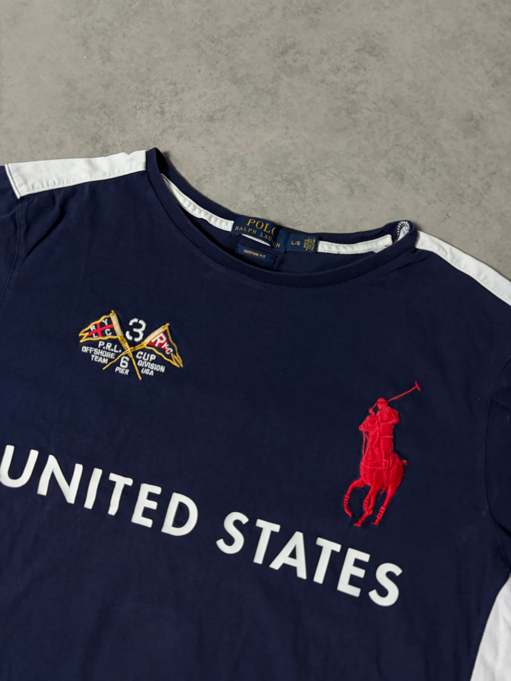 RALPH LAUREN T- SHIRT (M)