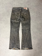 LEVIS BOOTCUT JEANS (M)