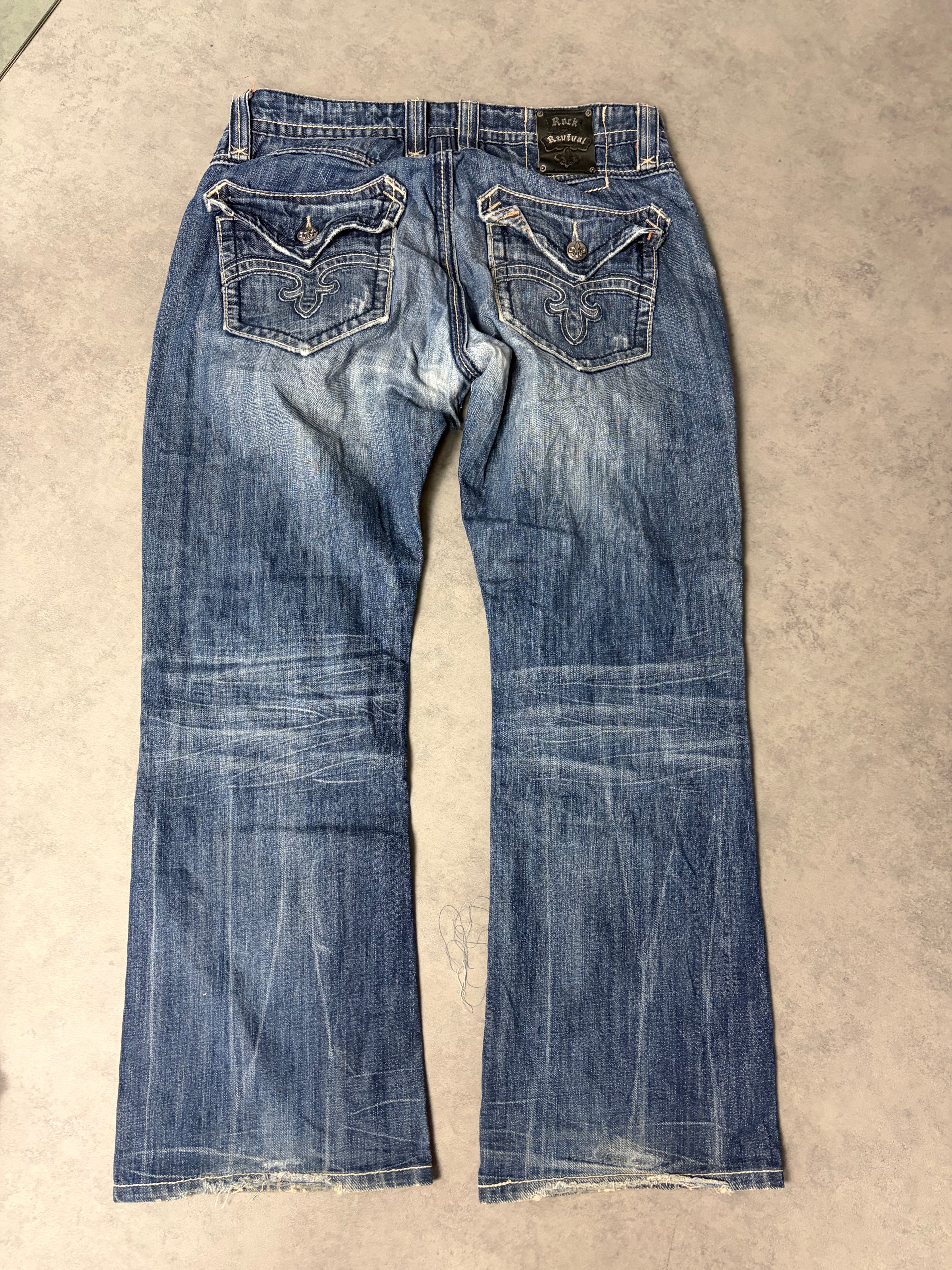 ROCK REVIVAL JEANS BOOTCUT (XL)