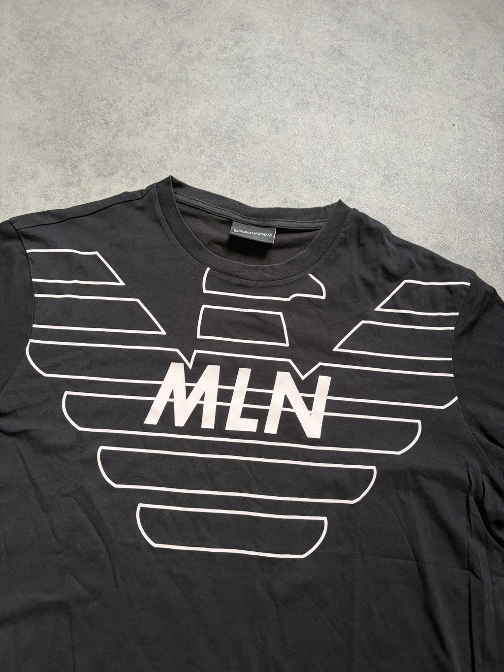 Armani T-Shirt (M)
