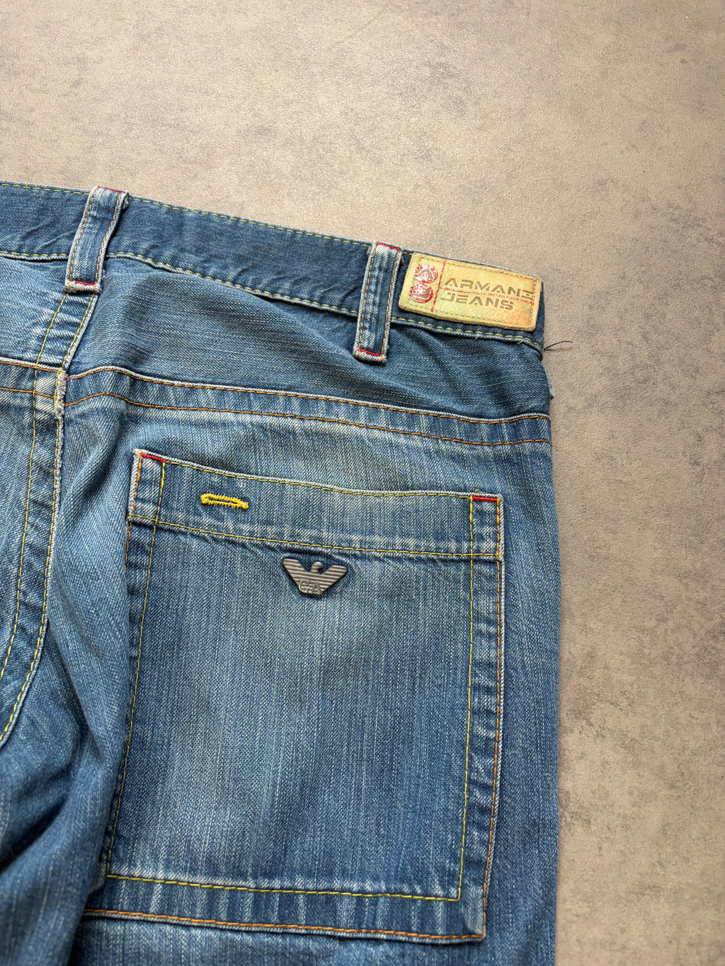 Armani Baggy Jeans (M)
